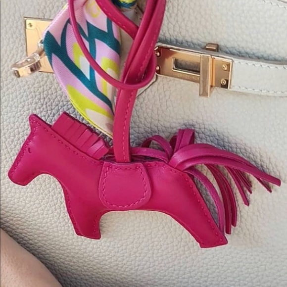 HERMES Rose Mexico Milo Lambskin Rodeo PM Charm Accessories